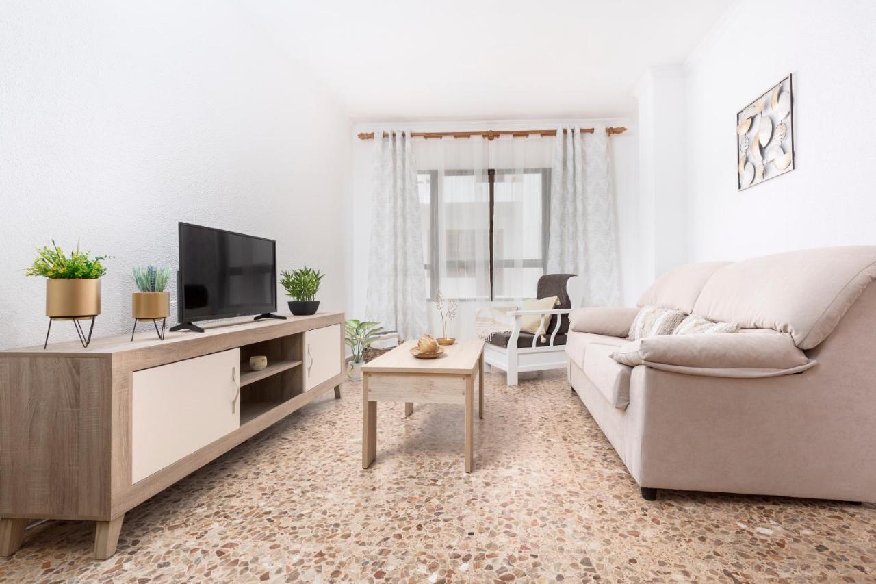 Home2Book Cozy Apt Near The Beach In גראן טאראחל מראה חיצוני תמונה